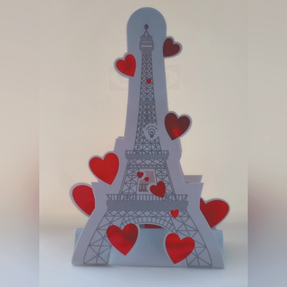 Eiffel Tower 🗼 Pop-up Greeting Card with  Lights - Picture 1 of 5